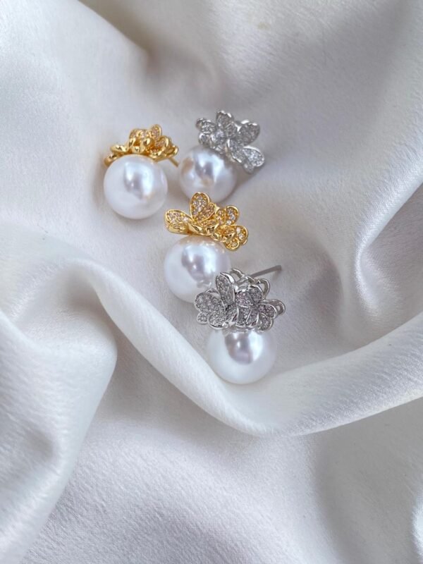 Arete de Perla con Flor