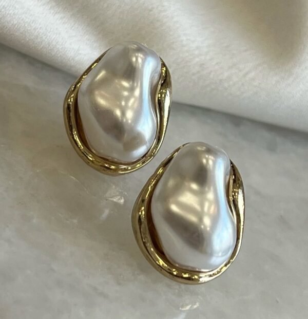 Arete Concha Nacar